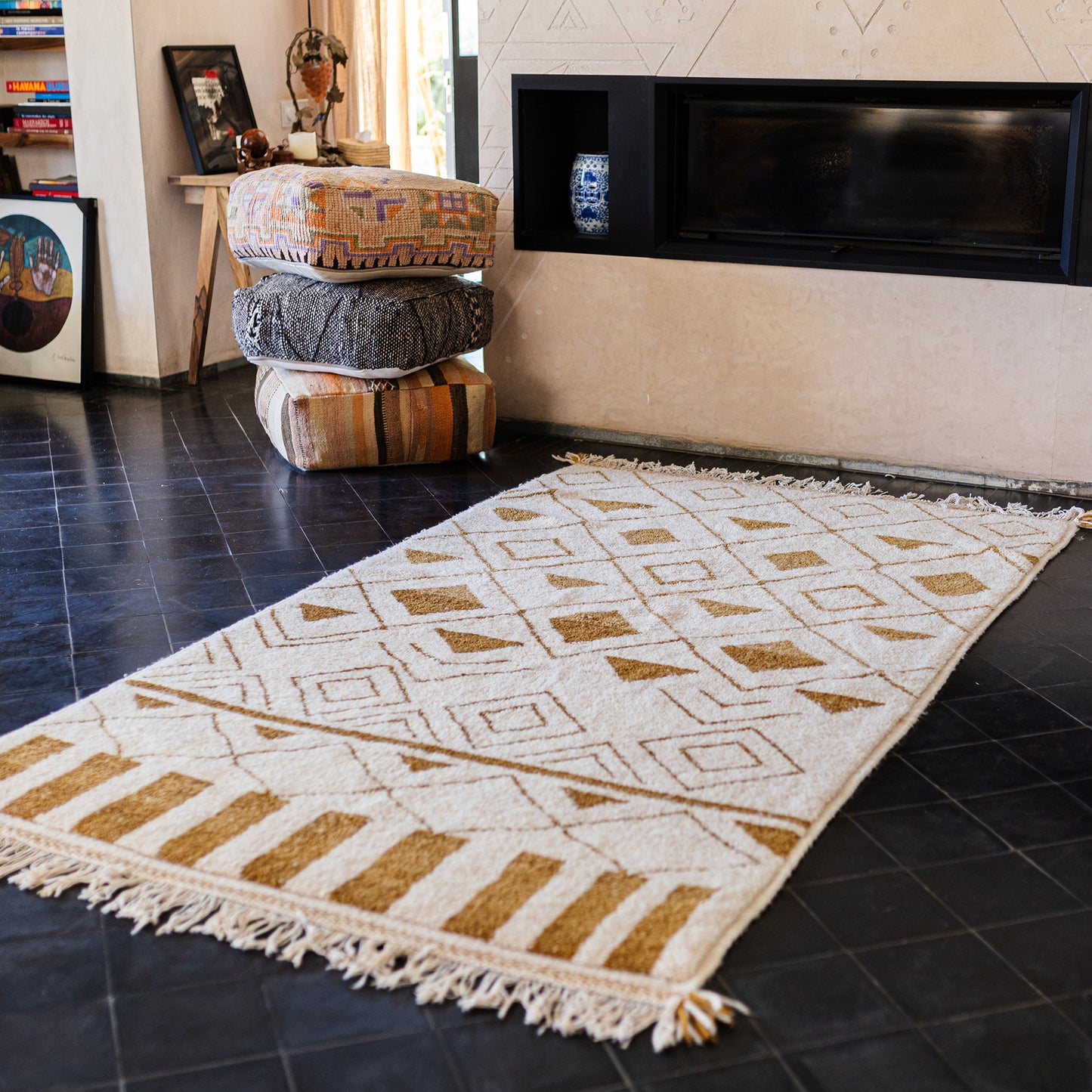 Yellow and White Azilal Rug – Handmade Moroccan Wool Carpet with Berber Design