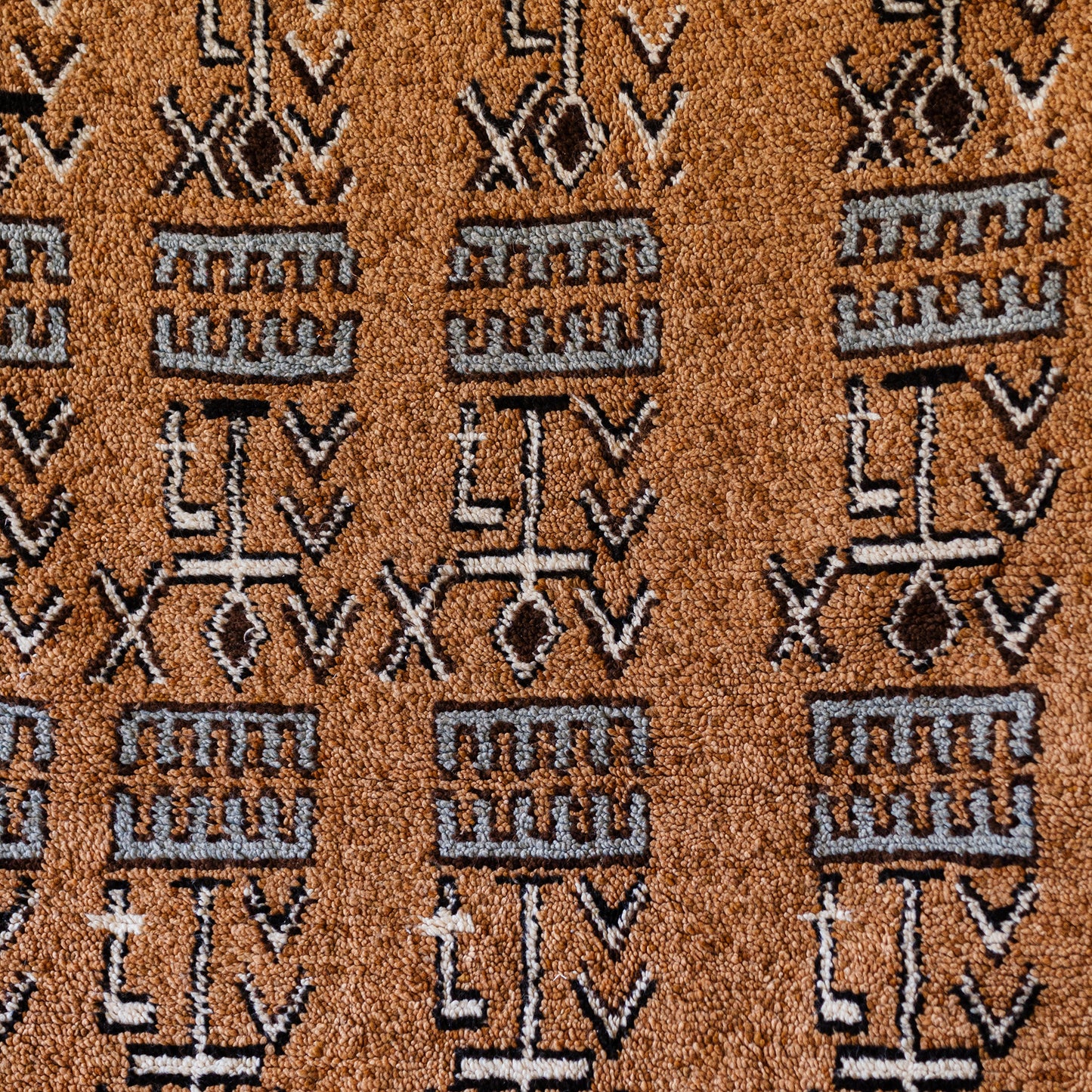 Brown Azilal Rug – Authentic Handmade Moroccan Wool Carpet with Natural Dyes