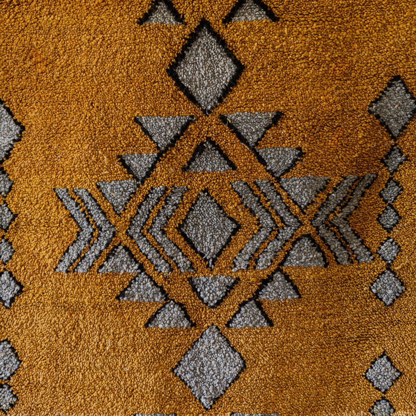 Yellow Azilal Rug – Authentic Handmade Moroccan Wool Carpet