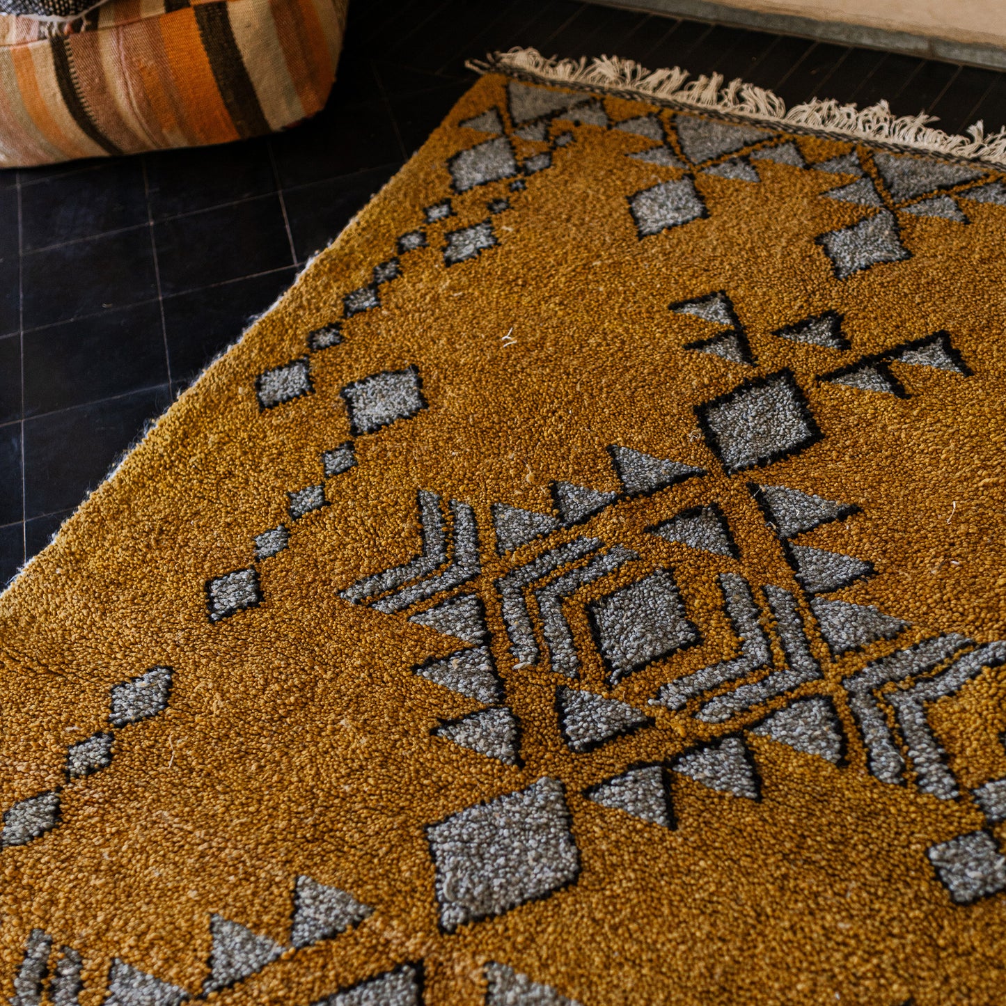 Yellow Azilal Rug – Authentic Handmade Moroccan Wool Carpet