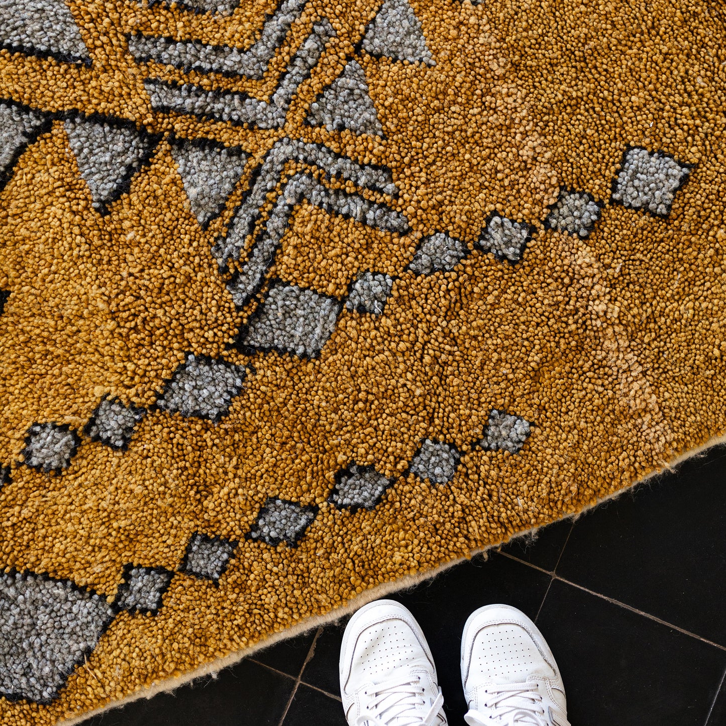 Yellow Azilal Rug – Authentic Handmade Moroccan Wool Carpet
