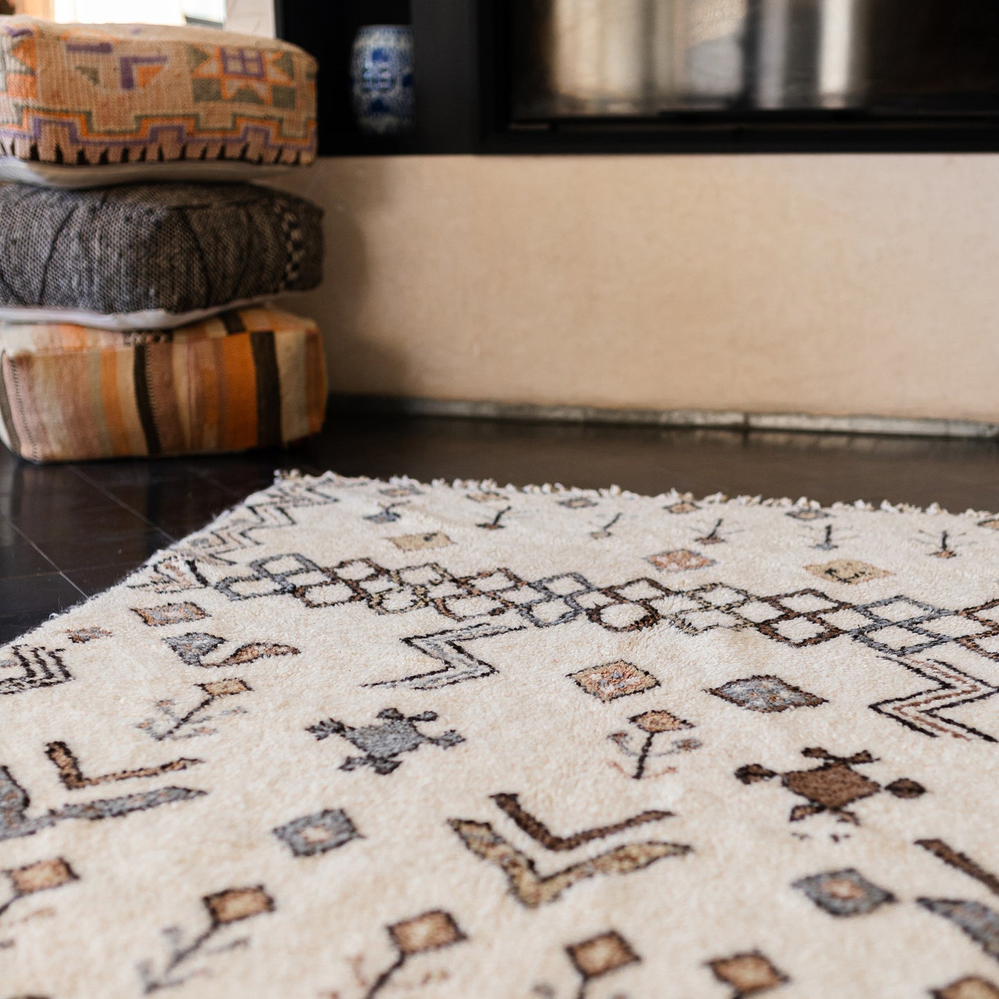 White Azilal Rug – Handmade Moroccan Wool Carpet with Berber Symbols