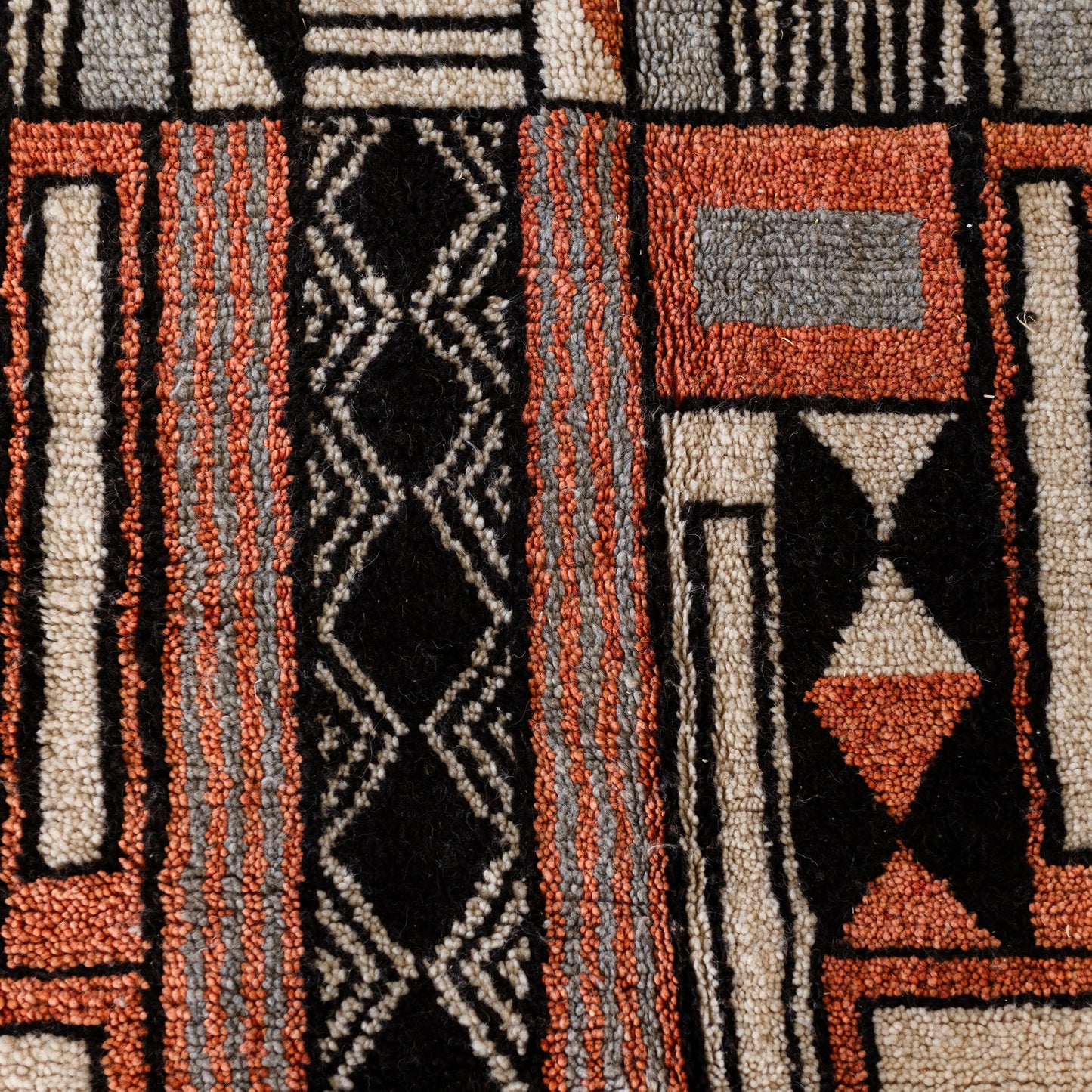 Colorful Azilal Rug – Large Handmade Moroccan Wool Carpet with Geometric Berber Patterns