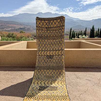 Azilal Runner Rug – Handmade Moroccan Wool Carpet with Traditional Berber Design