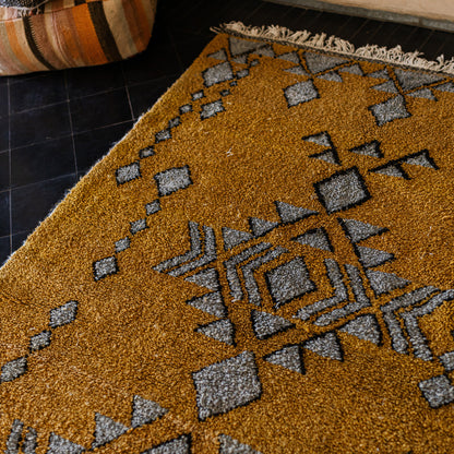 Yellow Azilal Rug – Authentic Handmade Moroccan Wool Carpet