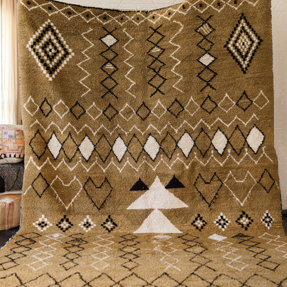 Yellow Azilal Rug – Handmade Moroccan Wool Carpet with Warm Bohemian Charm